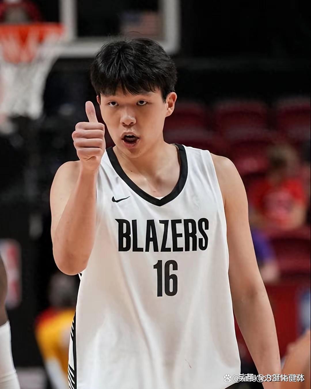 星空体育中国-关于埃因霍温冲刺阶段止住颓势；志在NBA季后赛名次提升；话题不断；球探报告显示潜力的信息