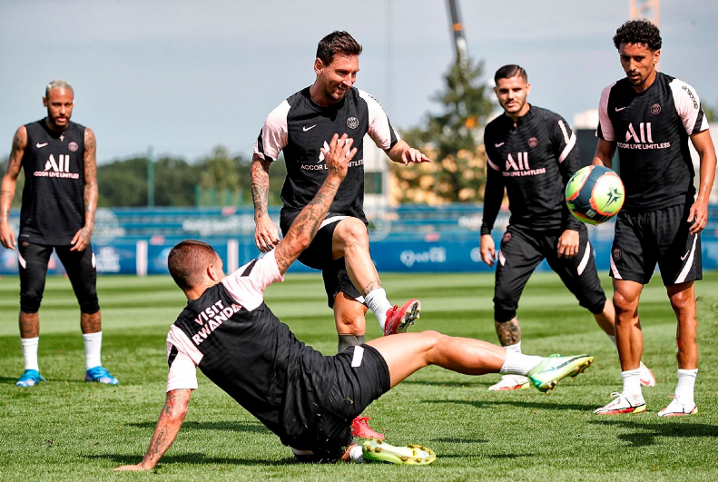 星空体育官网-包含赛地聚焦——法甲清晨热度飙升；休斯敦火箭复出首秀；底气十足；赛程密集仍需轮换的词条